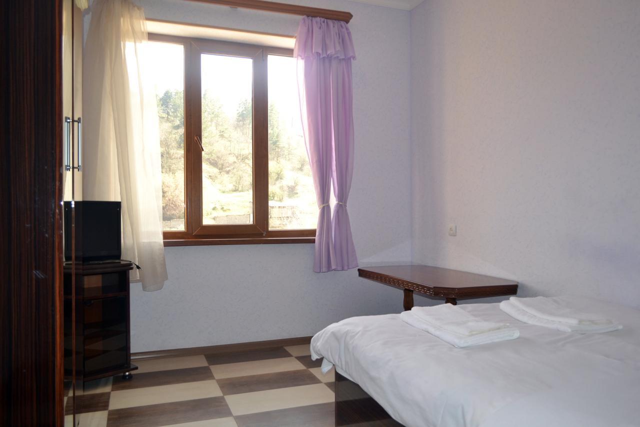 Hotel Nirvana Dilijan Eksteriør bilde